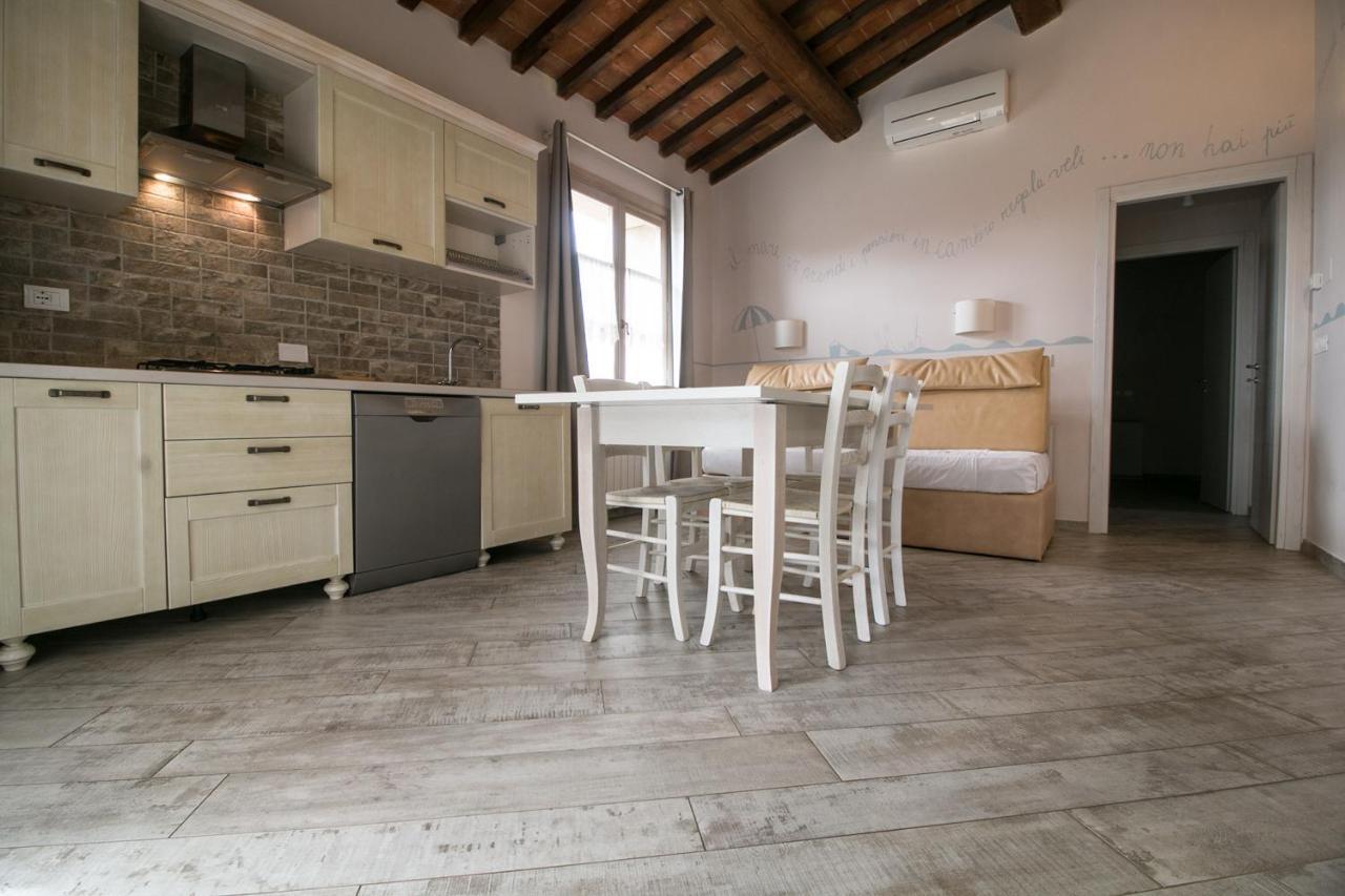 Fattoria Palazzeta - Pet & Family Friendly Aparthotel เชชินา ภายนอก รูปภาพ
