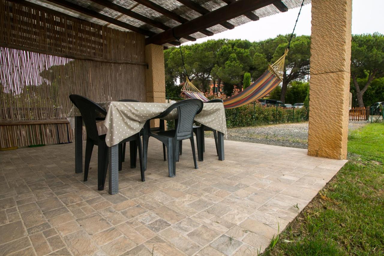 Fattoria Palazzeta - Pet & Family Friendly Aparthotel เชชินา ภายนอก รูปภาพ