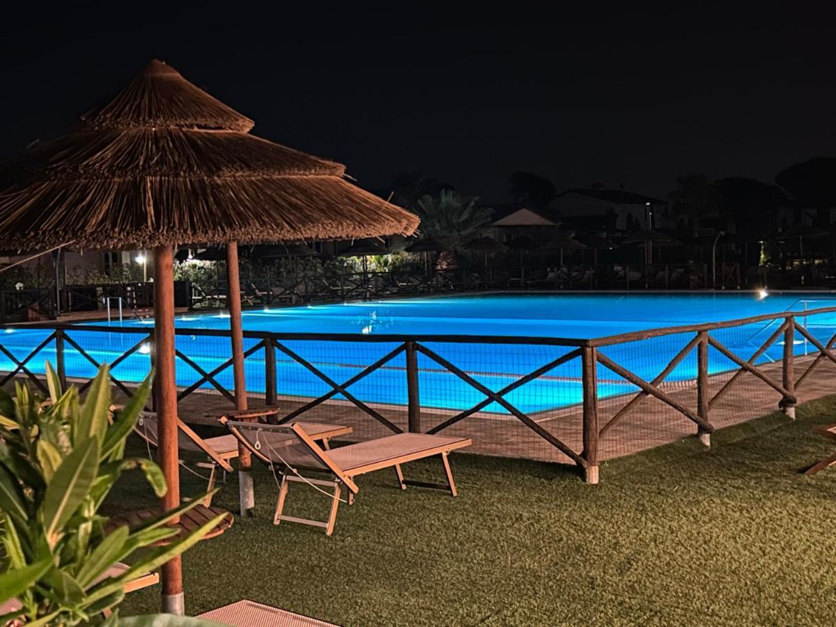 Fattoria Palazzeta - Pet & Family Friendly Aparthotel เชชินา ภายนอก รูปภาพ